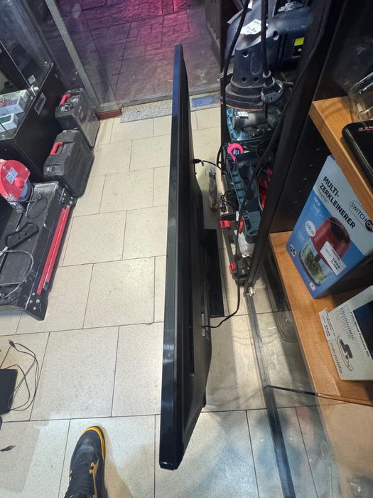 48” Телевизор Telefunken