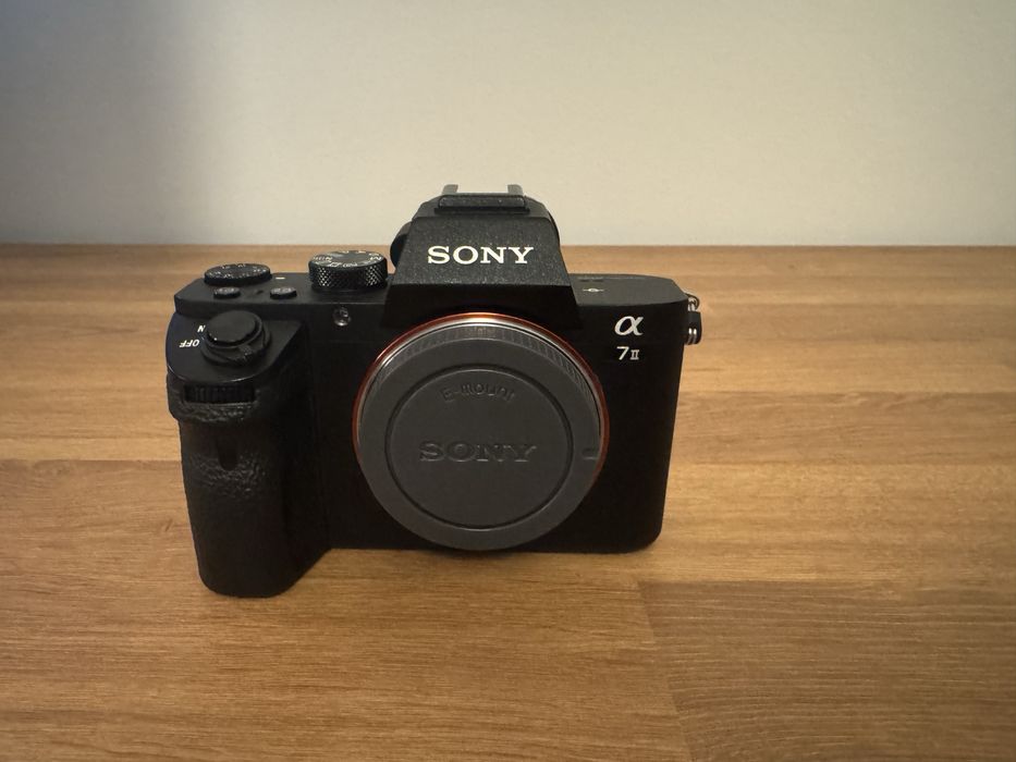 Camera Sony A7 II (2), full frame