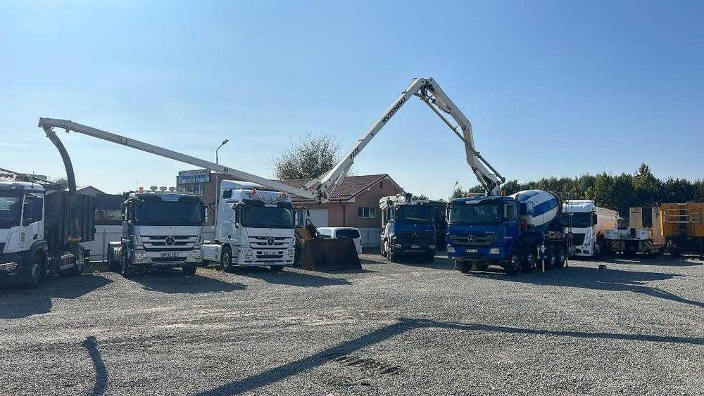 Autobetoniera Mercedes Benz 8x4, Actros 3244