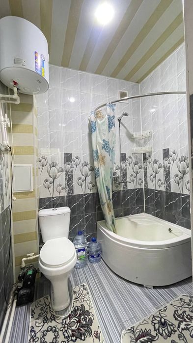 2 xonali kvartira sotiladi