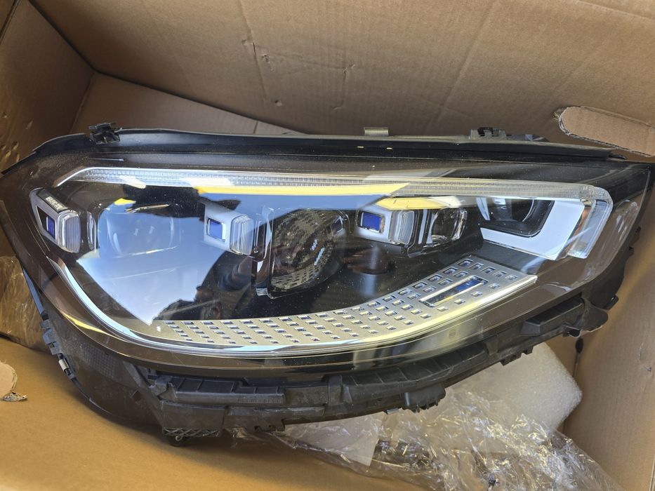 Фар фарове  за mercedes s w223 digit цена за 1бройal light
