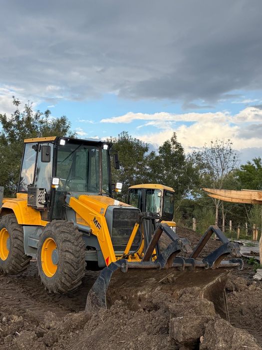 Buldoexcavator Fermec