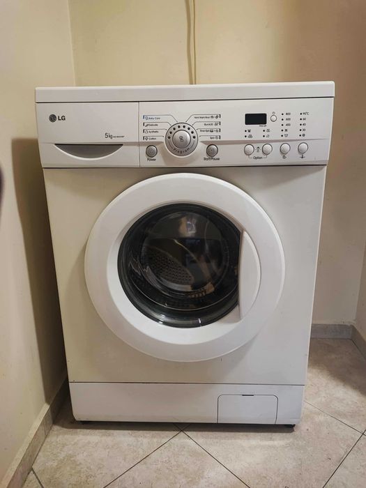 Пералня LG 5кг 85/60/44 модел: LG WD 80264NP