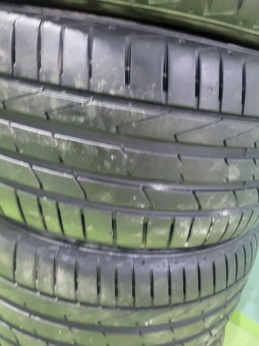 4 бр летни гуми 245/45/17 Hankook