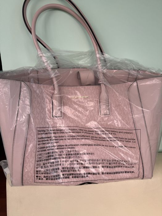 Дамска чанта Michael Kors