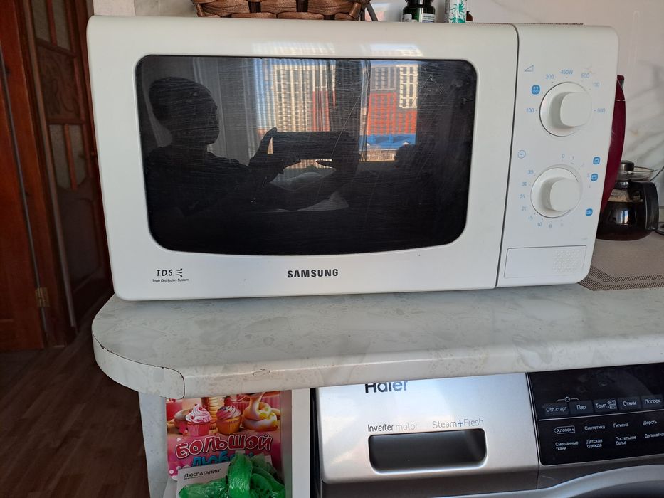 Продам микроволновая печь б/у