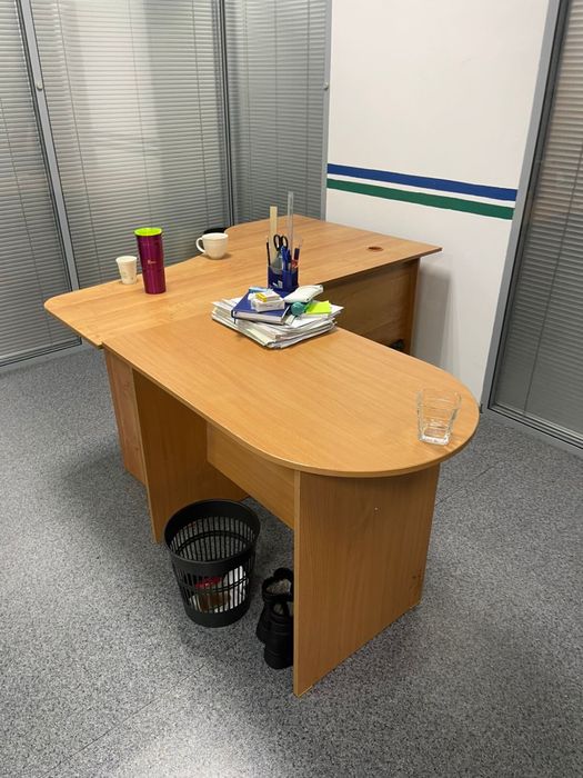 Стол с приставкой