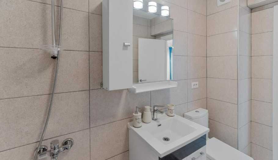 Proprietar inchiriez apartament 2 camere - Sec.6 , Drumul Osiei . NOU