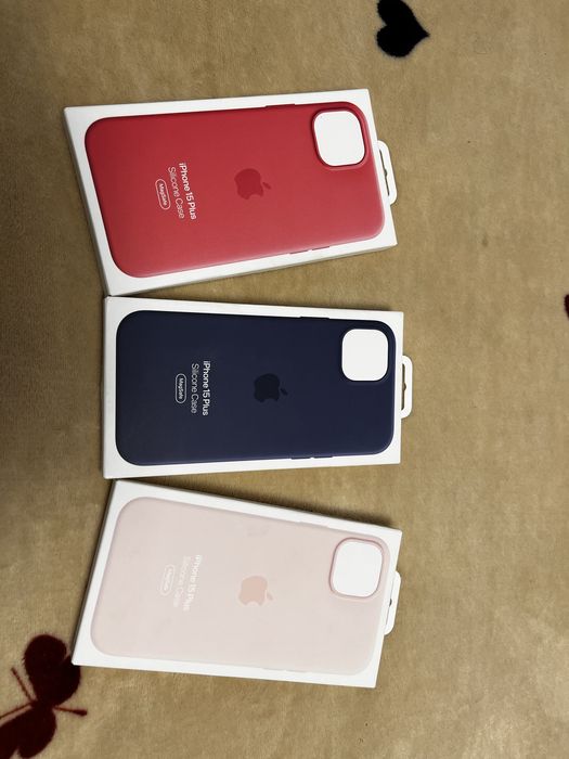 Huse originale iPhone 15 Plus Sigilate!