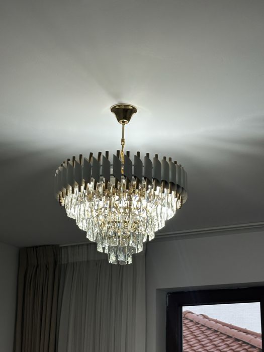 Candelabru living
