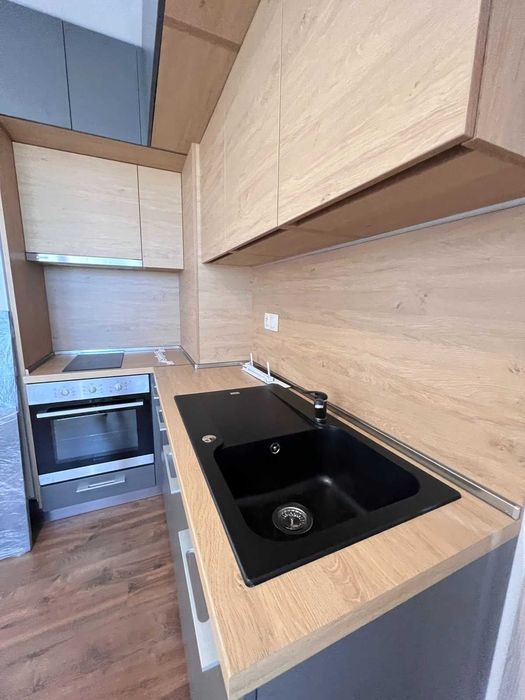 Дава се под наем Тристаен апартамент в Варна, Левски - 75 кв.м за 816 € - Снимка #7