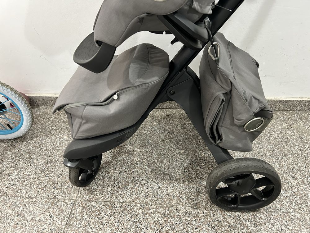 Stokke Xplory X + кош за новородено Modern Grey