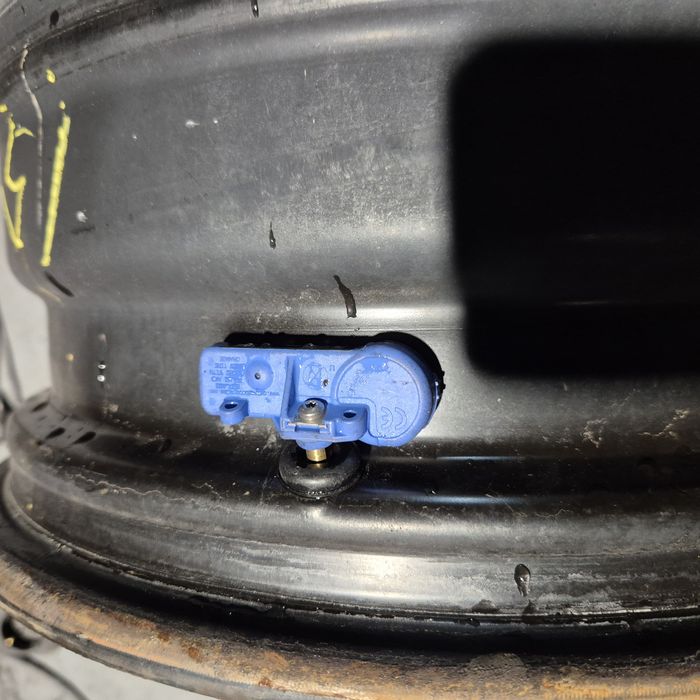 3 Jante opel 4x100 R15, O janta Renault  R 16