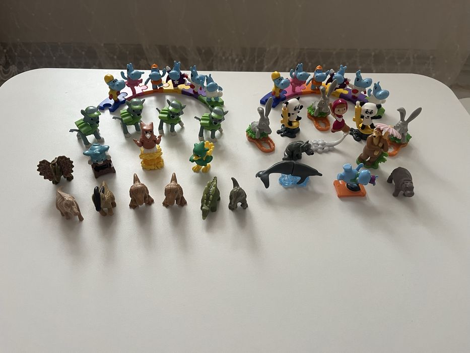 Продам киндер сюрприз игрушки