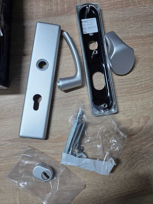 Manere Mobil/fix Cu Sild Usa Intrare Abus 92/118 Mm, Argintiu