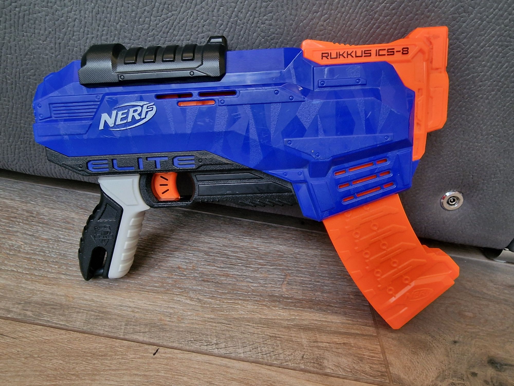 Nerf Rukkus ics-8