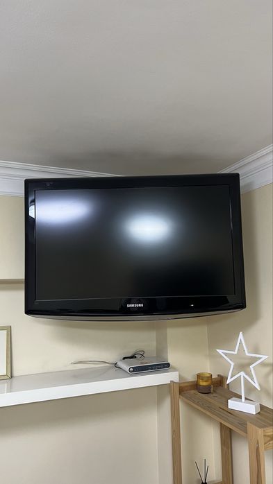 Телевизор Samsung диагональ 108