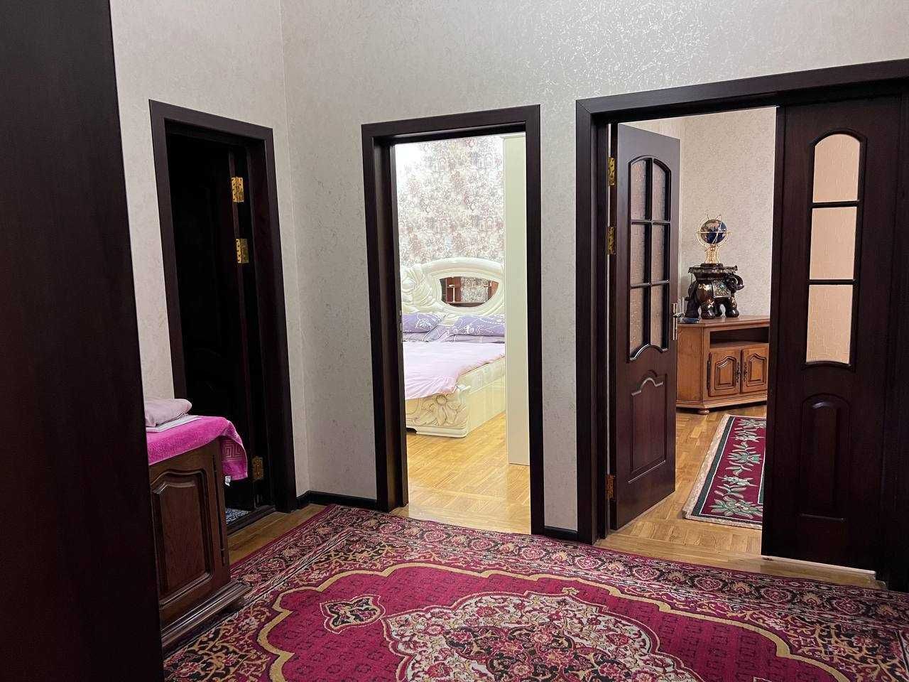 Сдается 3-х комнатная квартира в центре Ташкента