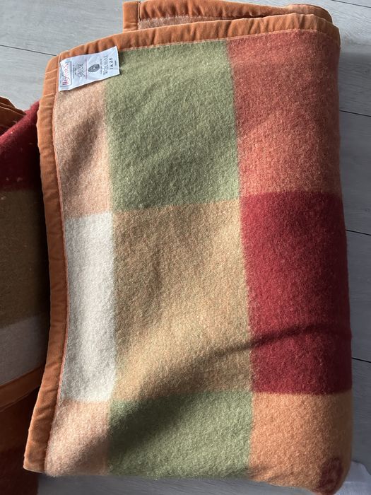 de vanzare 1paturadin lana100%