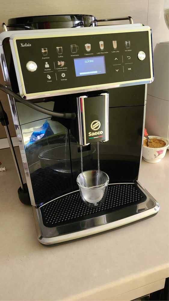 Vand expressor automat SAECO SM7580 - in perfecta stare