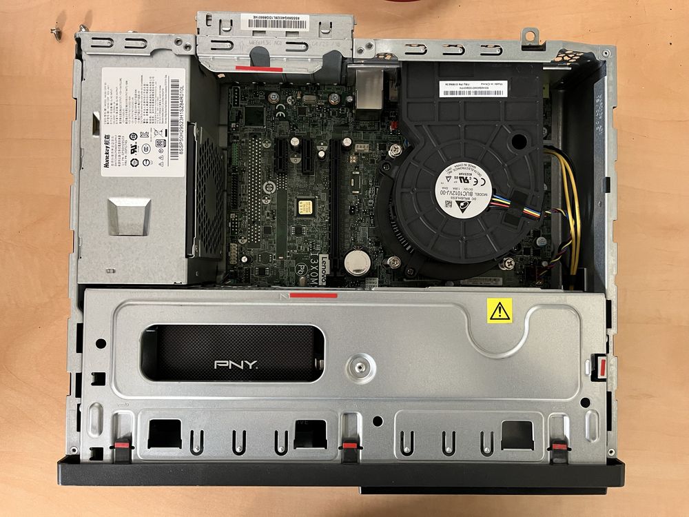 Lenovo ThinkCentre m720s i5-8500 16GB Ram