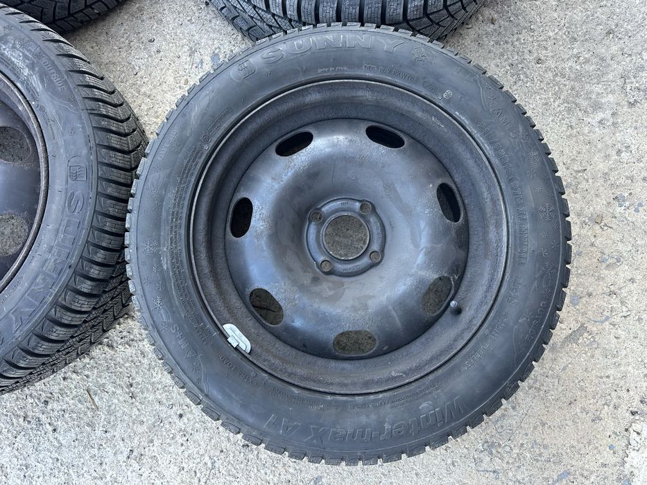 16,4х108 железни с нови зимни гуми 215/55/16 Sunny WinterMax A1 XL