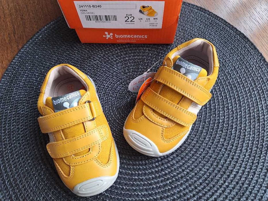 Нови обувки/сникърси/маратонки Geox, Biomecanics, Superfit - н. 21