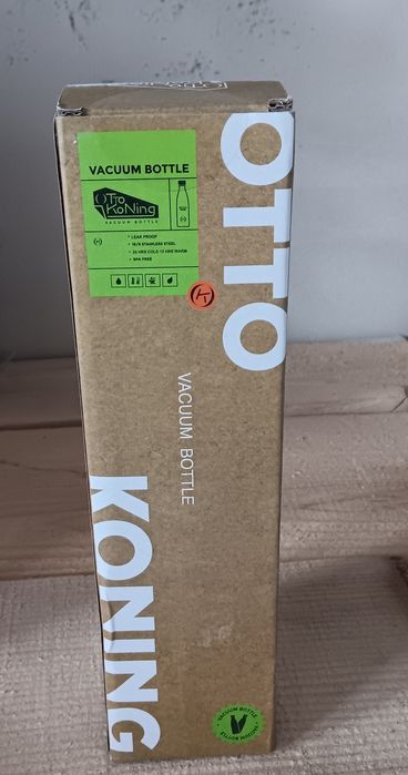 Sticlă de apă  nou