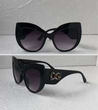 Dolce Екстравагантни дамски слънчеви очила котка с камъни черни DG
