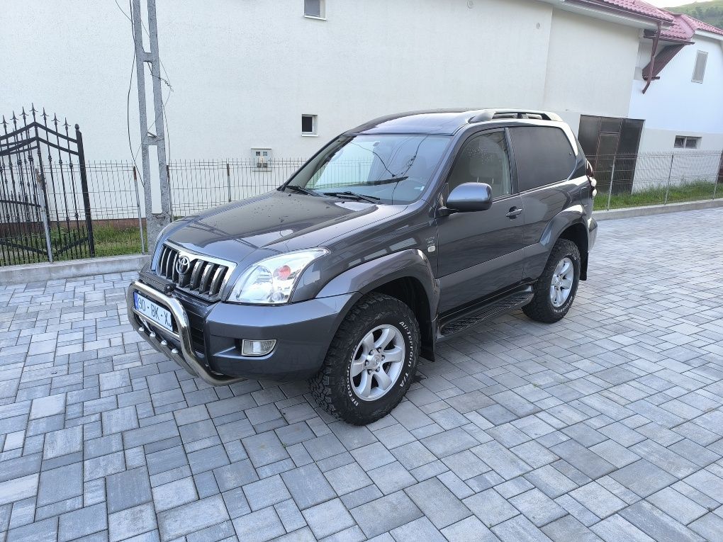 Toyota Land Cruiser J120, 3.0 d, 163 cp, 2003, Autoutilitara N1