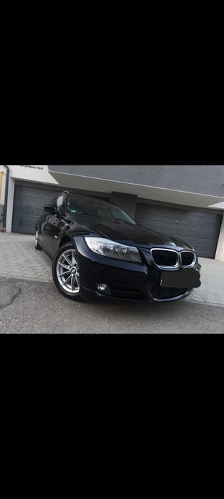 Vând BMW 320D 2010 facelift