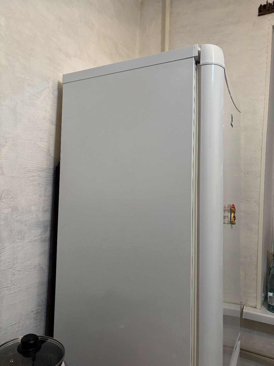 Холодильник Indesit
