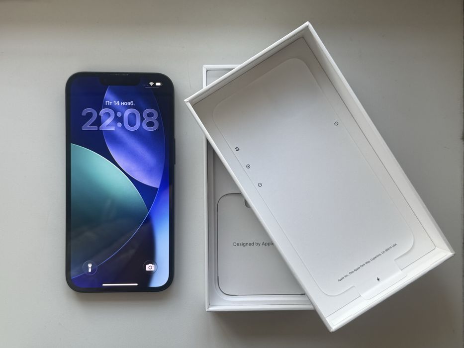 Продам iPhone 13 256gb