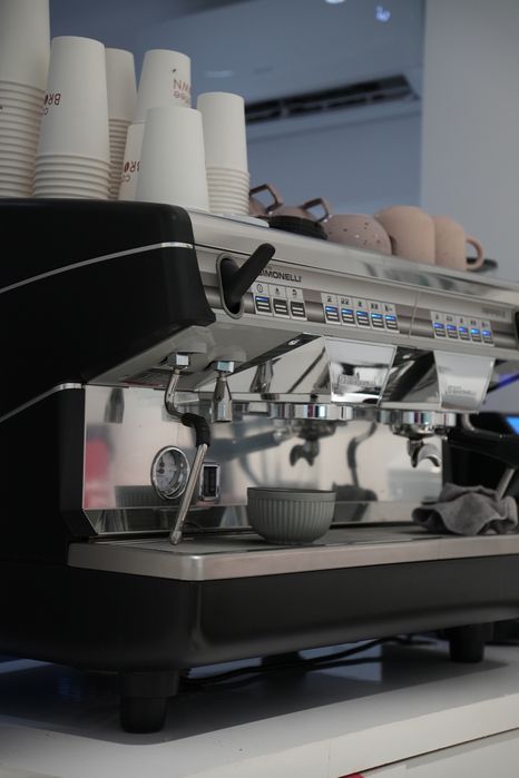 Кофемашина Nuova Simonelli Appia II 2 Gr V