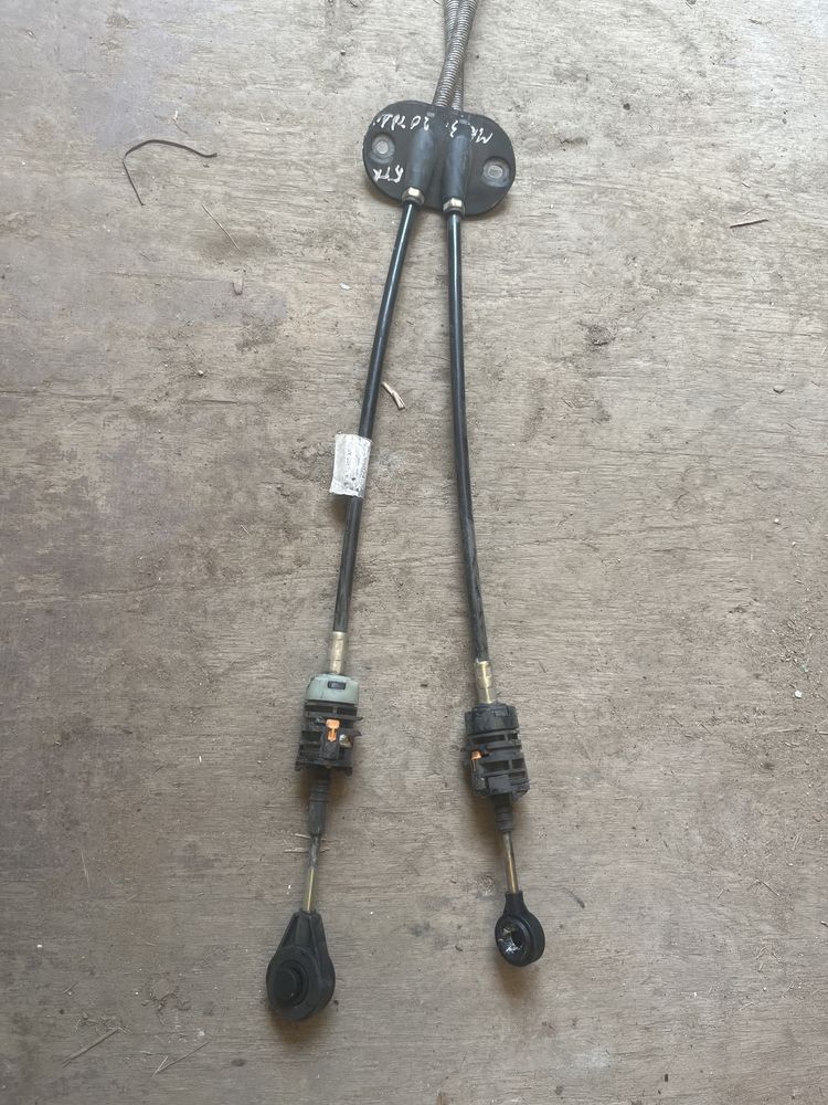 Cablu cabluri timonerie Ford Mondeo mk3 2.0 tdci 5 trepte dezmembrari