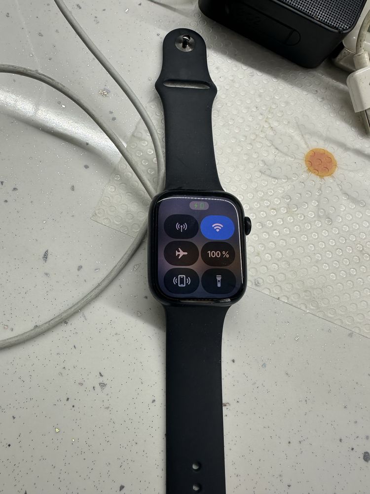 Apple Watch Series 7, 45 mm