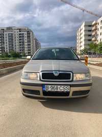 Skoda Octavia Tour 1.6 anul 2006