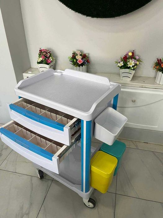 Многофункциональная медицинская тележка