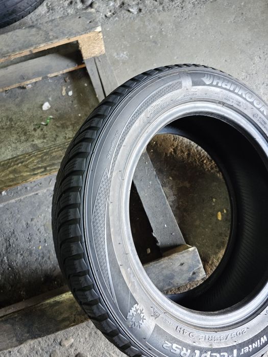 2 anvelope iarna 205 55 16 Hankook 2019