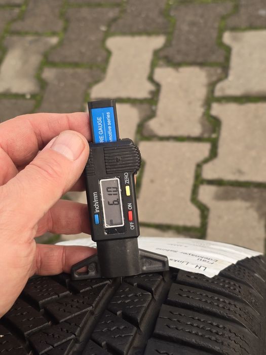 215 55 17 Continental