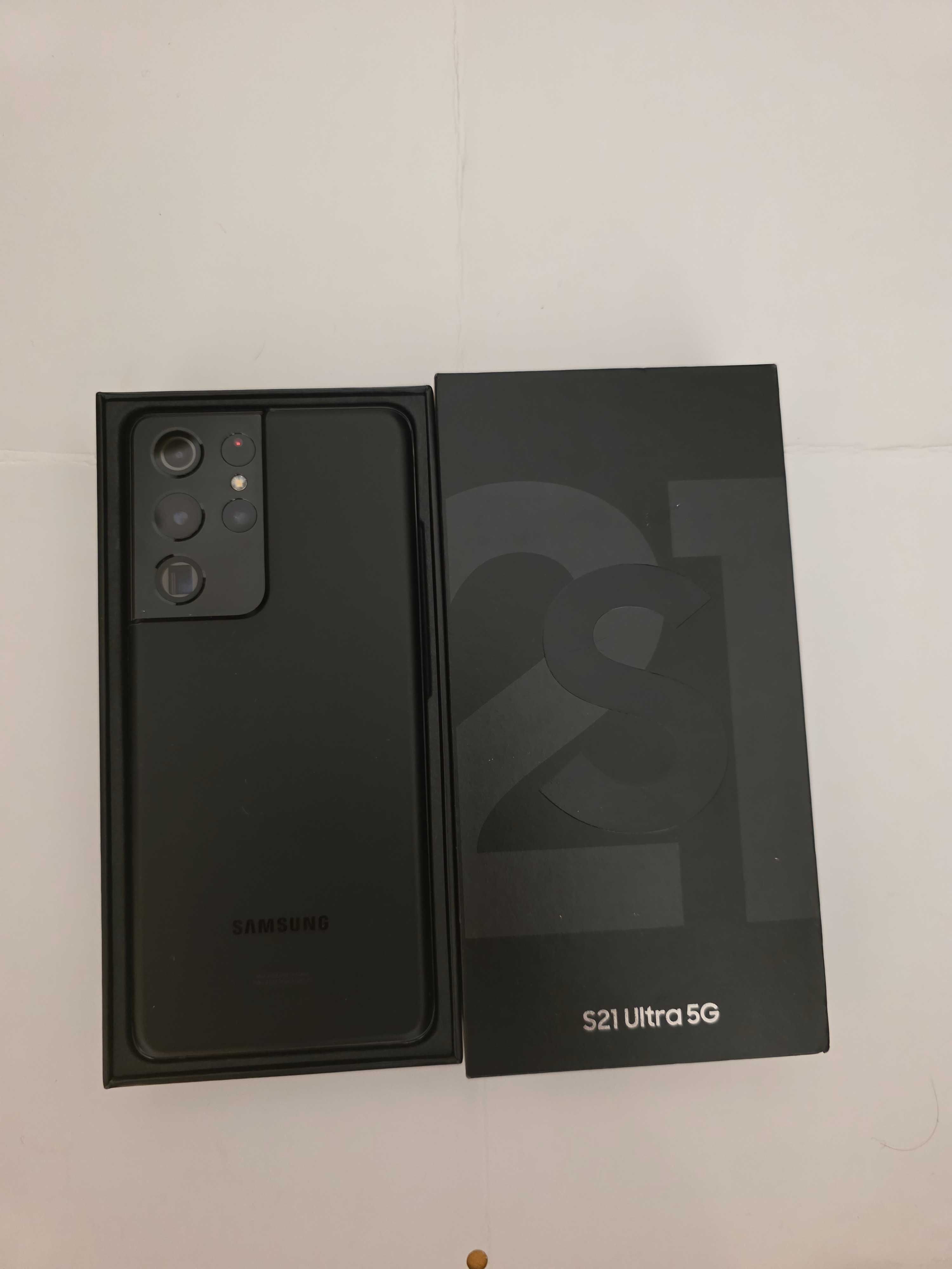 Samsung galaxy S21ultra 5G с подарък нов, оригинален, кожен кейс.