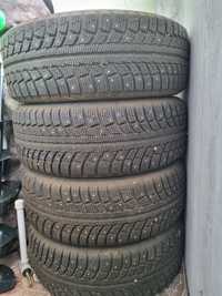 215/55 R17 новые почти