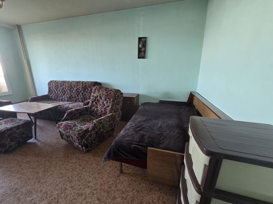 Дава се под наем Двустаен апартамент в Стара Загора, Център - 60 кв.м за 153 € - Снимка #2