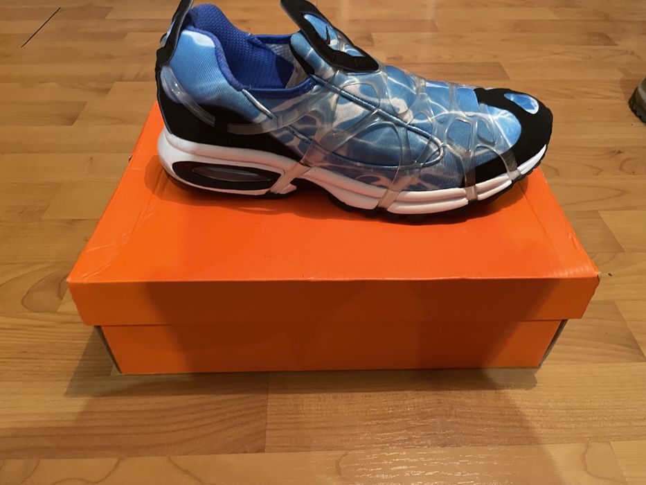 Продам кроссовки nike