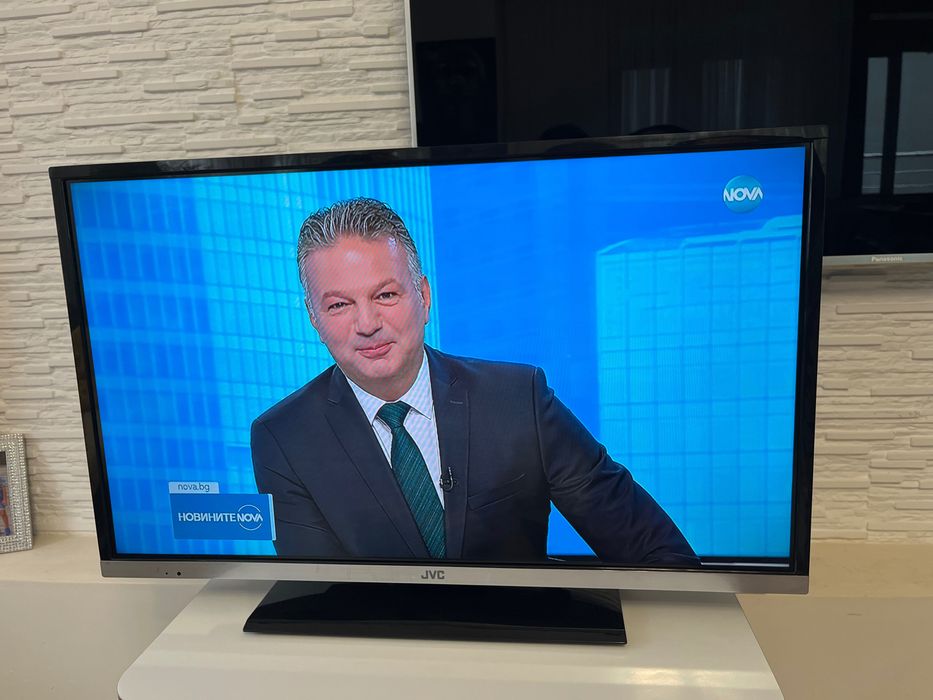 Телевизор JVC запазено