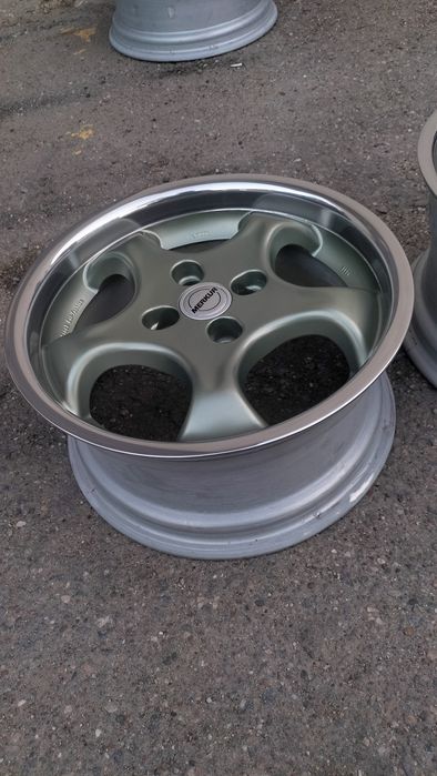 Jante 4x98 (4x100) R16 în două lățimi