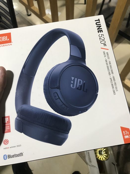 Наушники JBL 520 BT