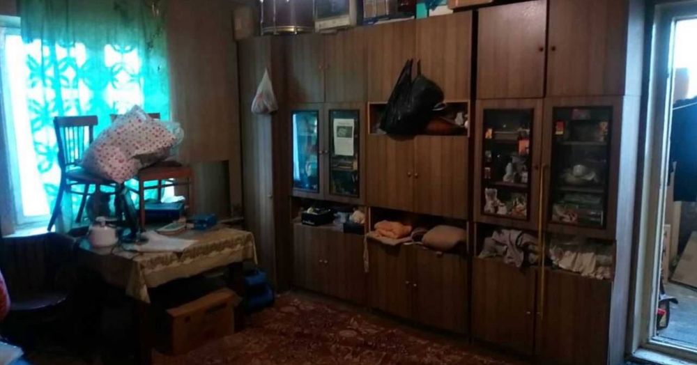 Срочно Продаётся Башлык 2/2/9 без ремонта без мебелья !