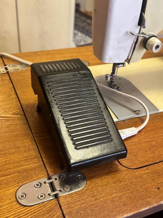 Tikuv mashinasi чайка 132 м