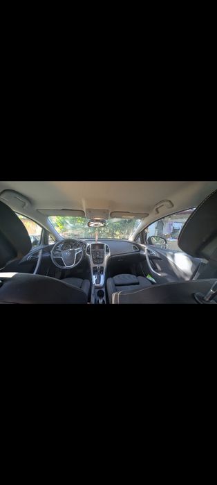 Urgent! Opel Astra J Kombi